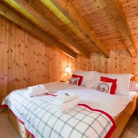 Chalet Meleze 샬레 *
